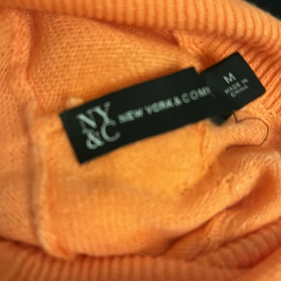 Peach a symmetrical with button tunic - Picture 5 of 5